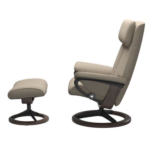 stressless paul recliner side view